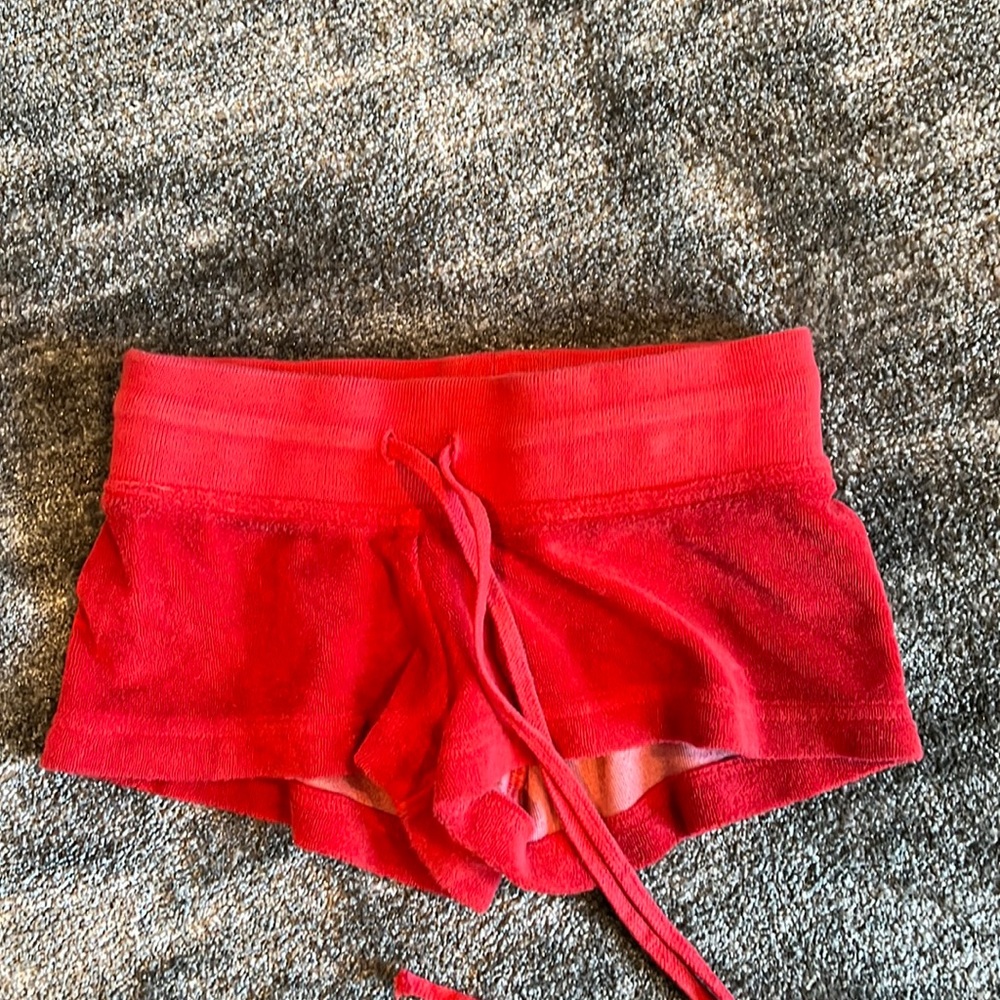 THE ORIGINAL SOLID TERRY SHORT girls size medium 10-12 red gently worn